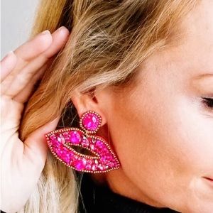 Anna & Ava Fushia Beaded Lips Statement Earrings